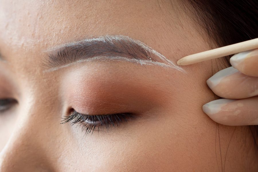 Eyebrow Hair Transplant vs. Microblading vs. Tinted Gels: How to Choose