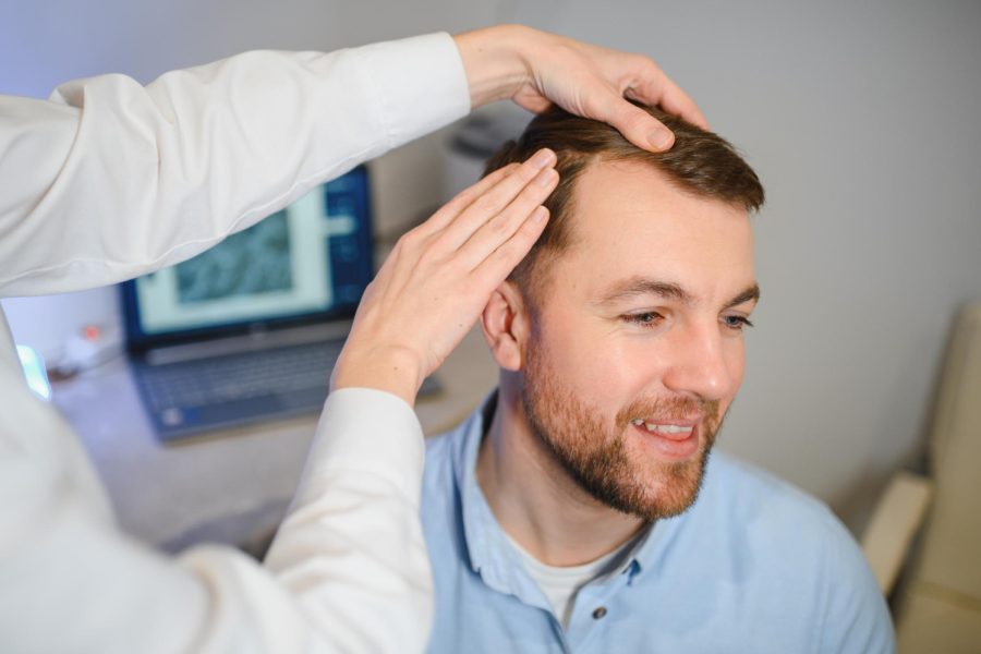 A Guide to Comparing Hair Loss Clinics and Treatment Options